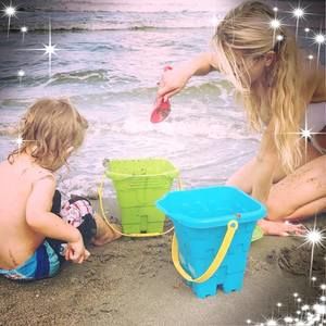 Meet your Posher, Monica